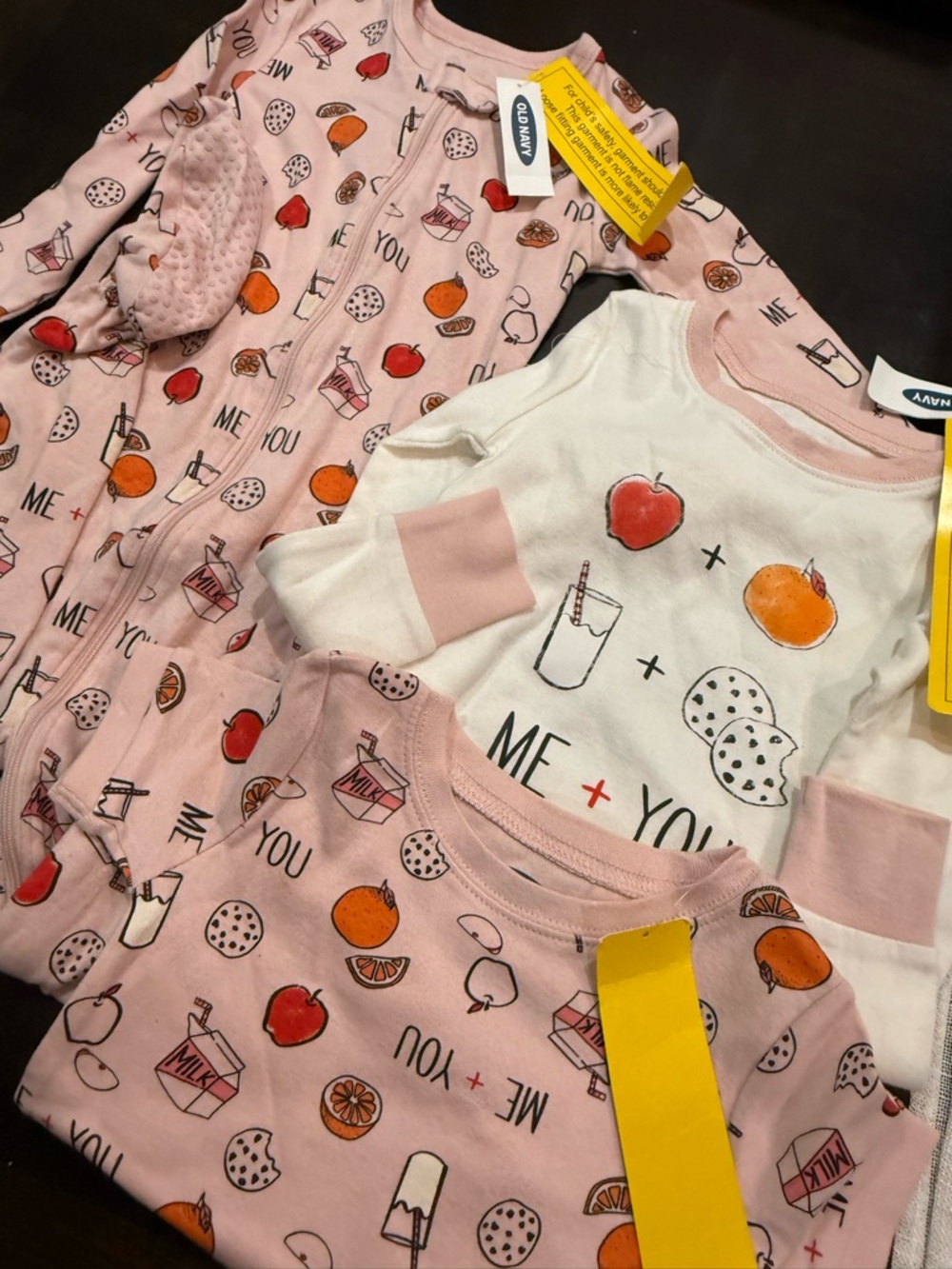 3- Piece Bundle Girls Pink & White Fruit Print Pajama Set Size 4T